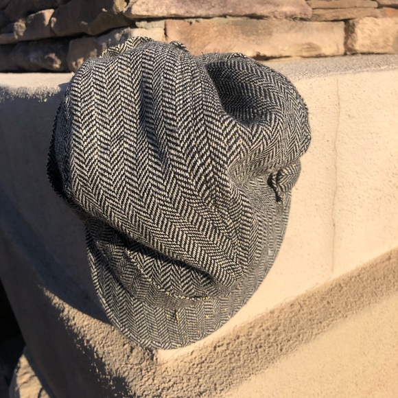 Bebe Womens Chevron print cap - Picture 7 of 16